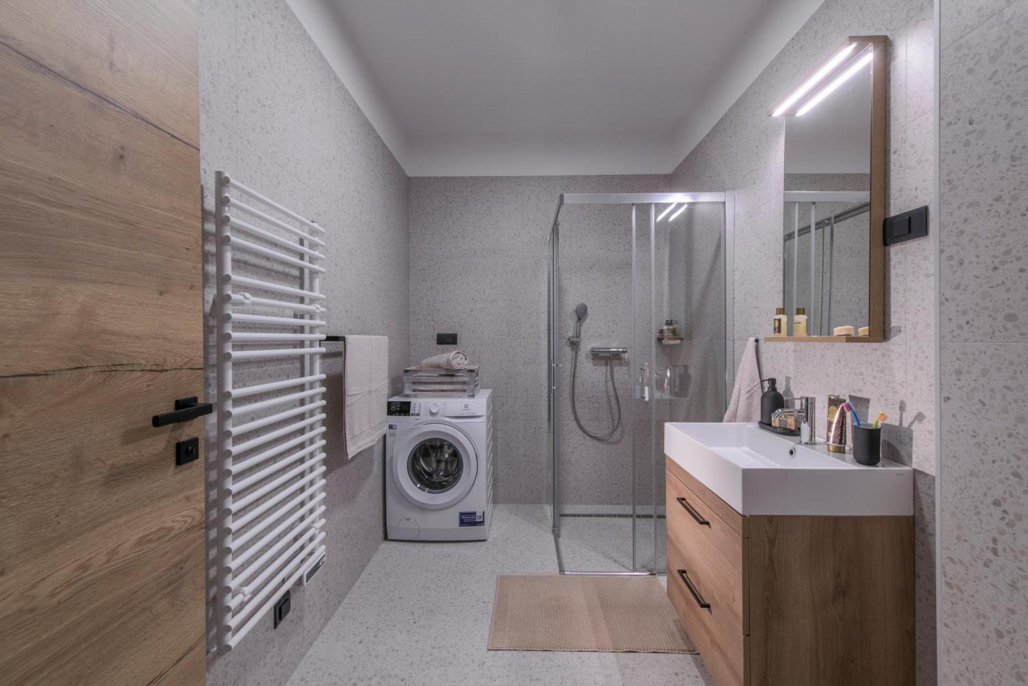 Apartmaji Harpf Словени Градец Стая снимка